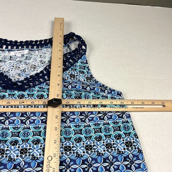 Talbots Sleeveless Shift Dress Medallion Print V-Neck Casual Pullover MEDIUM - Picture 7 of 10